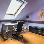 Magnificent Two-story Loft Lägenhet